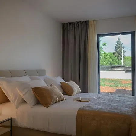 Amazing B4 With Pool&sauna Villa Dubrava (Sibenik-Knin)