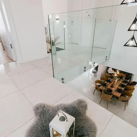 Villa Amazing B4 With Pool&sauna *
