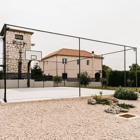 Villa Amazing B4 With Pool&sauna *