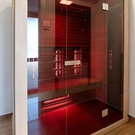 Amazing B4 With Pool&sauna Villa