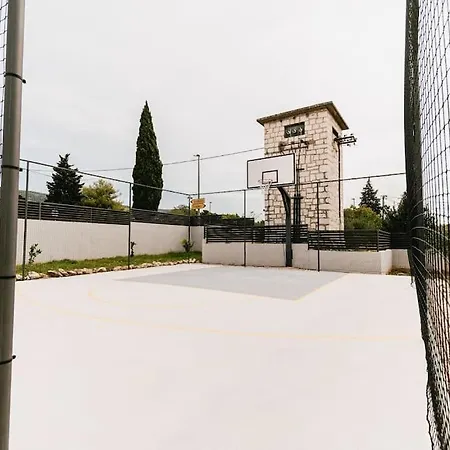 Villa Amazing B4 With Pool&sauna Dubrava (Sibenik-Knin)