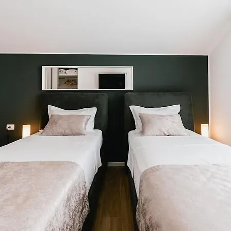 Amazing B4 With Pool&sauna Villa Dubrava (Sibenik-Knin)